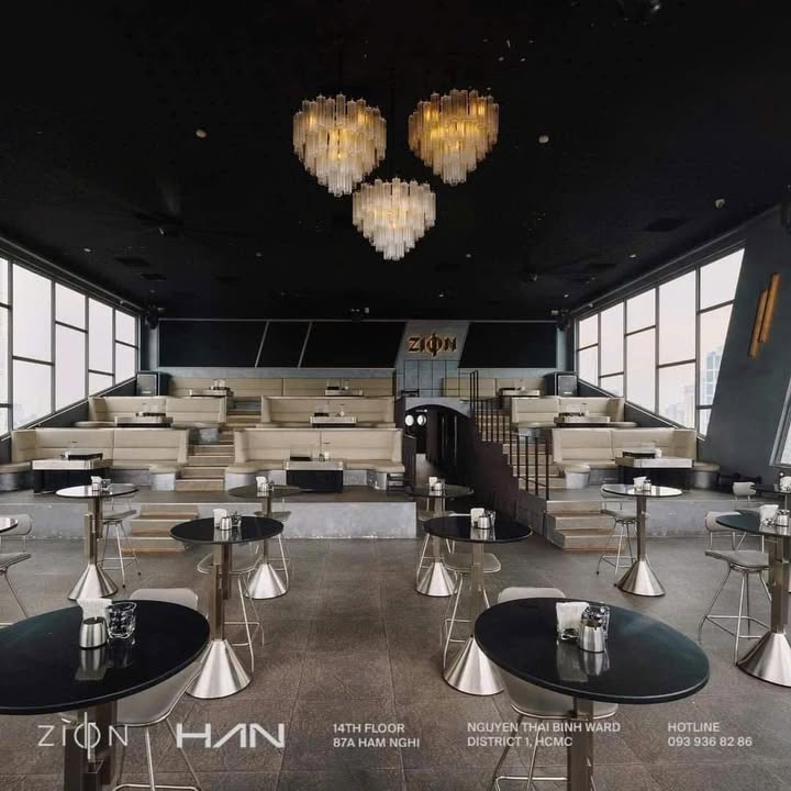 Phòng Premium Suite Gia Đình - 202